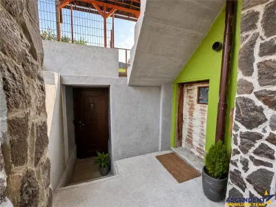 Casa potential:locuire multifamiliala,activitati comerciale,birouri,677 mp teren - foto 17