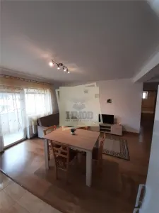 Apartament decomandat 3 camere | Selimbar â€“ balcon si loc parcare - Selimbar