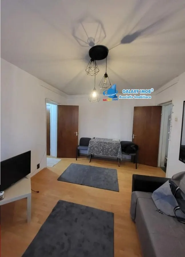 Apartament 2 camere Bulevardul Timisoara/Mall Plaza etaj4/4 - foto 2