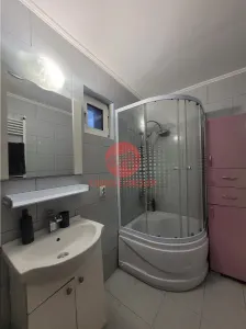 Casa Renovata si Mobilata Complet - Pozitionare Excelenta - Aproape de Delfinariu si Bd Mamaia - foto 16