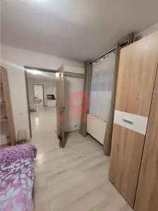 Casa Renovata si Mobilata Complet - Pozitionare Excelenta - Aproape de Delfinariu si Bd Mamaia - foto 9