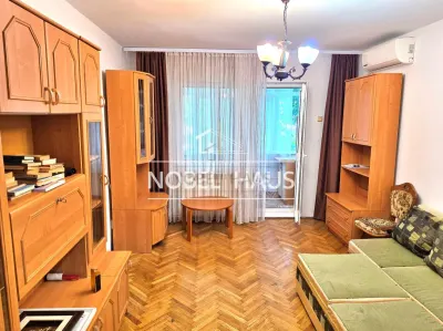Apartament 2 camere, etajul 1, zona Scoala 8 - Barlad