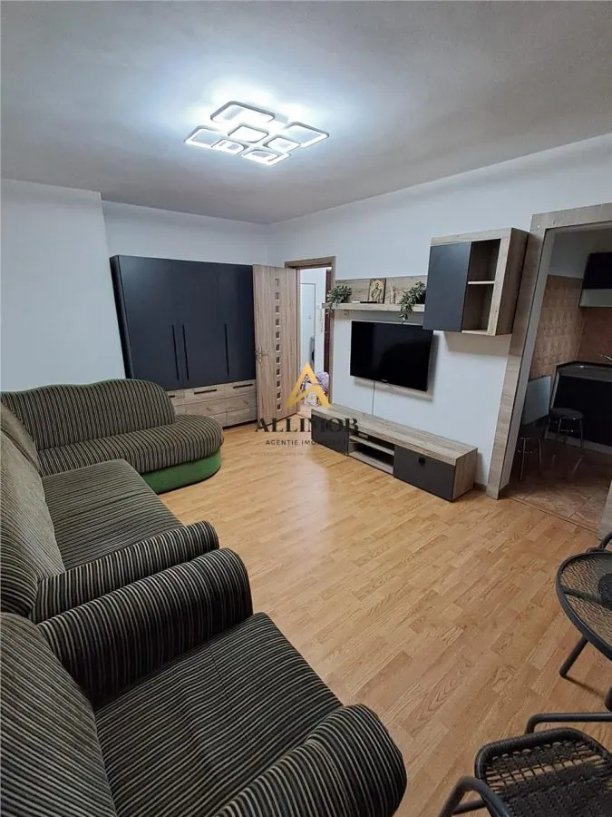 Garsoniera de inchiriat in Ploiesti, zona Sud - foto 1