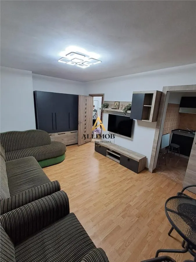 Garsoniera de inchiriat in Ploiesti, zona Sud - foto 2
