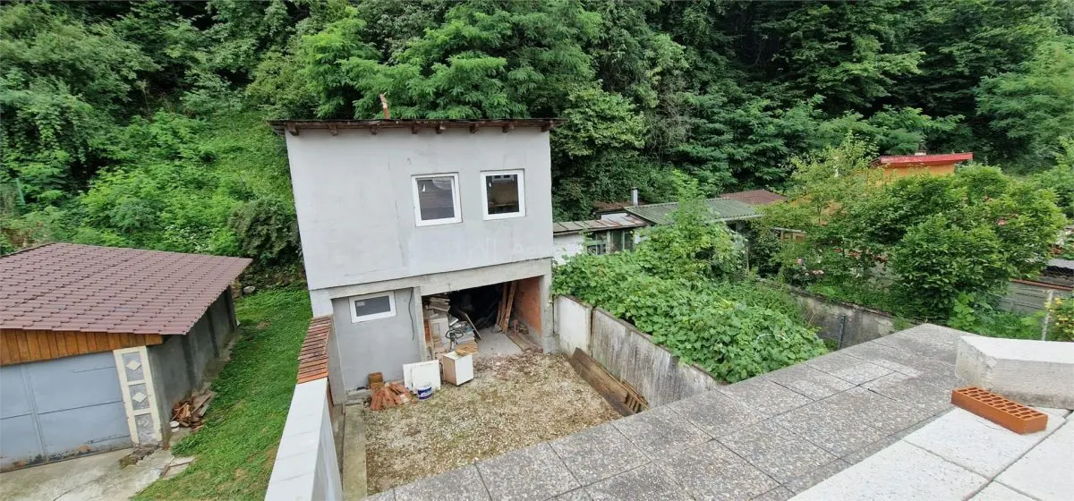 Resita Casa 5 Cam D-P-Etj.1+Ms si Curte - foto 18