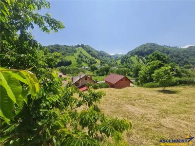 FILM!  2.327 mp teren, documentie de constructie, pozitionare intre case, conditii avantajoase - foto 2