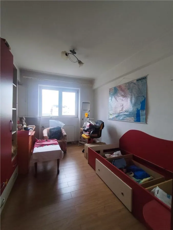 Apartament 3  camere/2 bai zona B-dul Bucuresti - foto 3
