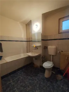 Apartament 3  camere/2 bai zona B-dul Bucuresti - foto 7