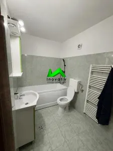 Apartament decomandat  de vanzare 3 camere Sibiu Turnisor - foto 6