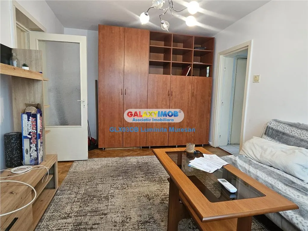 Vanzare apartament 3 camere semidecomandat Targoviste Micro 9 - foto 1