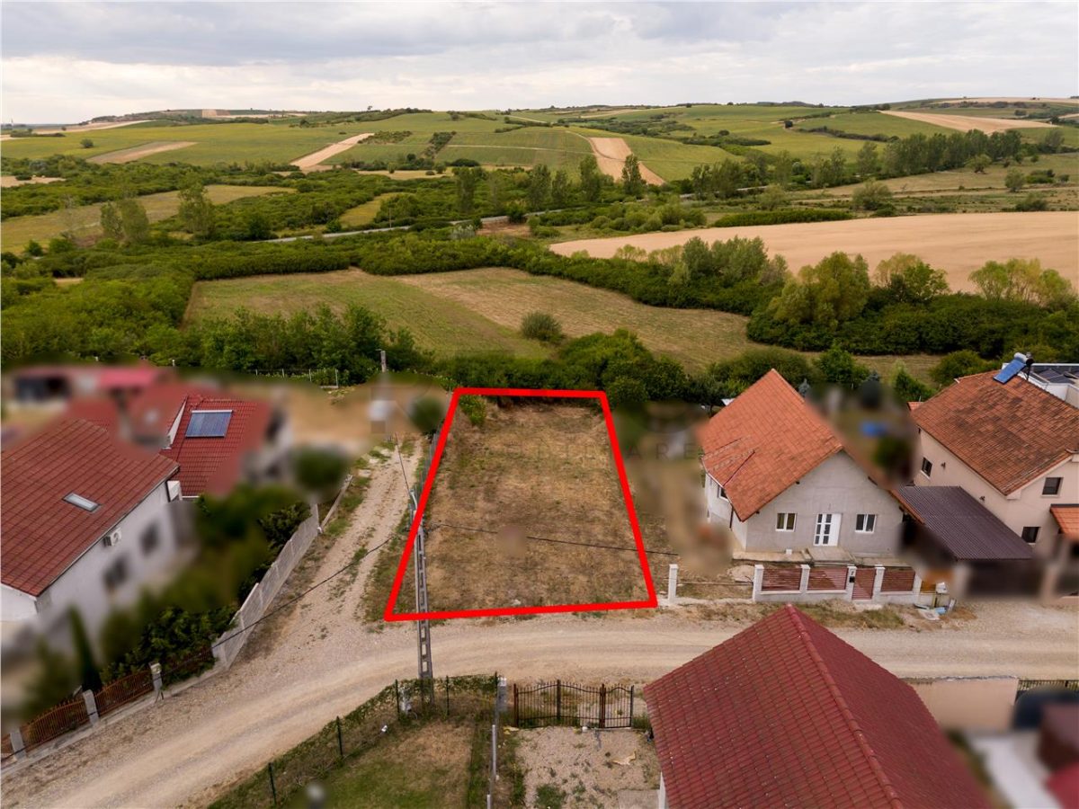 RECO Teren intravilan in Paleu cu priveliste spre Dealuri aproape de Oradea - foto 8
