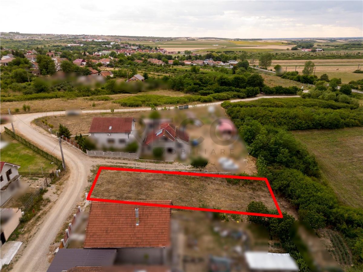 RECO Teren intravilan in Paleu cu priveliste spre Dealuri aproape de Oradea - foto 9