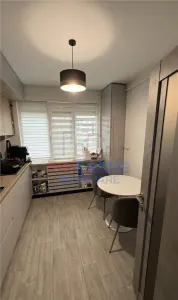 Apartament 3 camere, spatios, mobilat si utilat, zona linistita - Alexandru cel Bun - foto 5