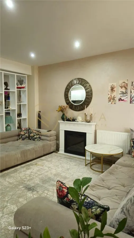 Apartament de vanzare de 4 camere in zona Pipera - foto 2