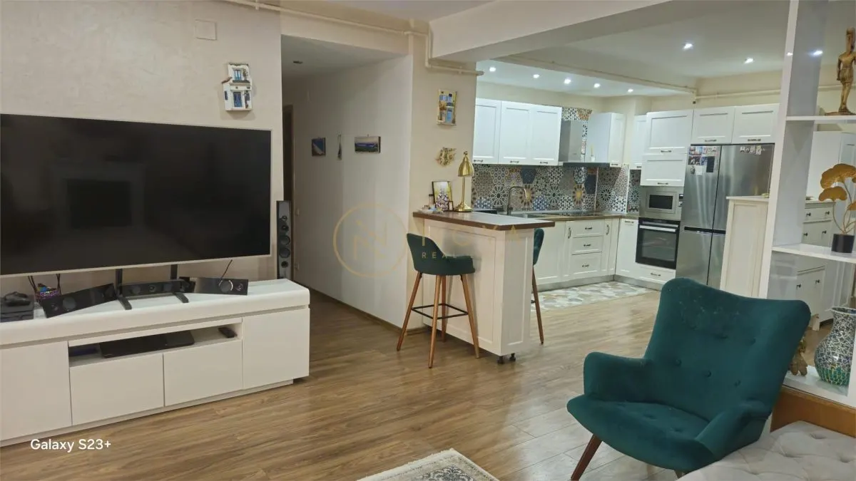 Apartament de vanzare de 4 camere in zona Pipera - foto 12
