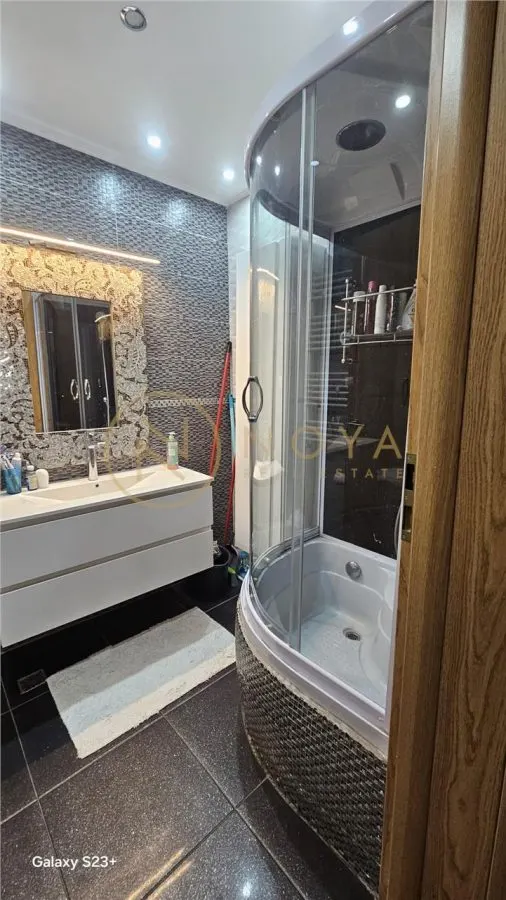 Apartament de vanzare de 4 camere in zona Pipera - foto 15