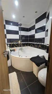 Apartament de vanzare de 4 camere in zona Pipera - foto 16