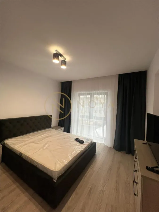 Vanzare 3 camere Cristal Nord cu parcare - foto 7