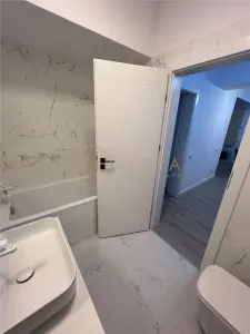 Vanzare 3 camere Cristal Nord cu parcare - foto 10