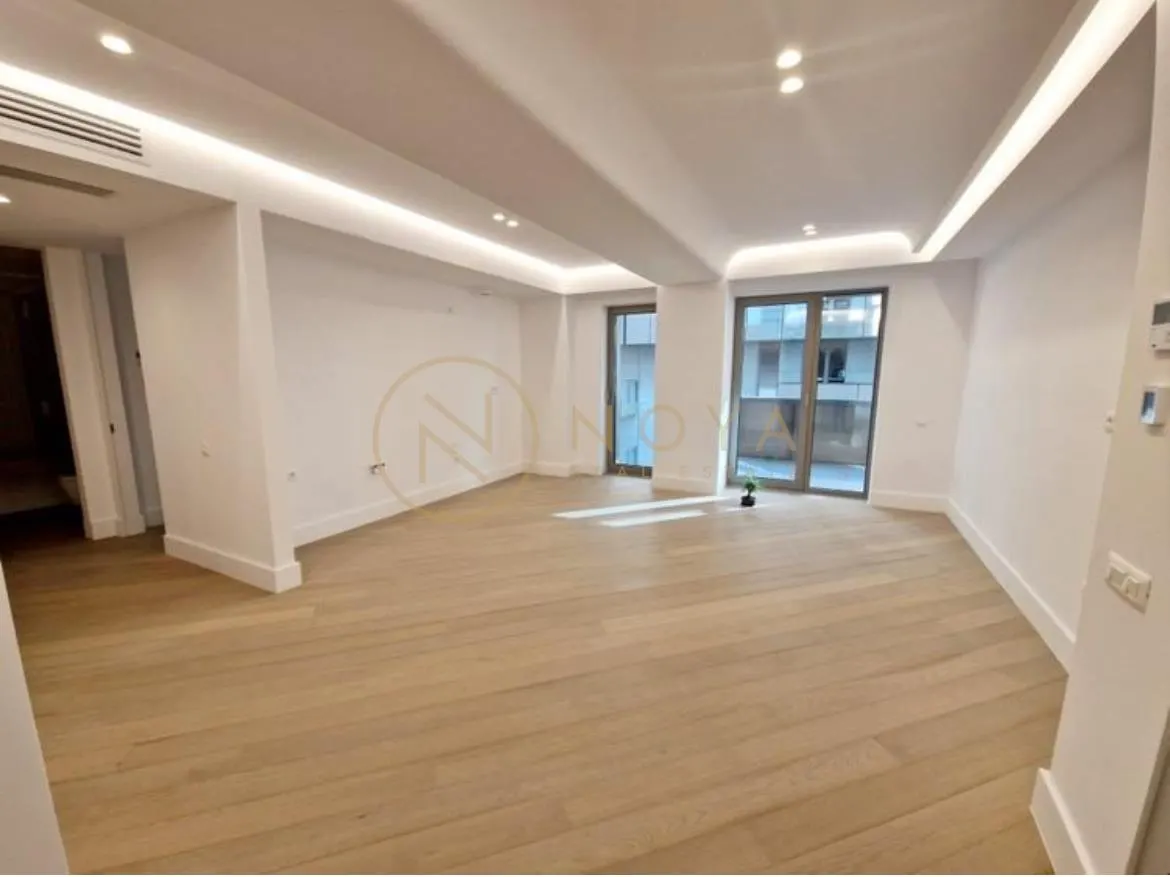 Cortina 126 apartament 3 camere de vanzare Iancu Nicolae - foto 17