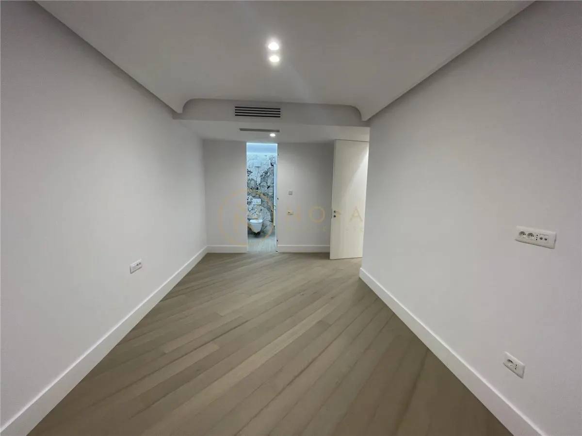 Cortina 126 apartament 3 camere de vanzare Iancu Nicolae - foto 5