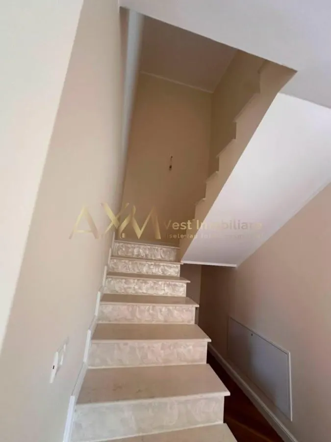 Vanzare 1/2 duplex 5 camere - foto 11