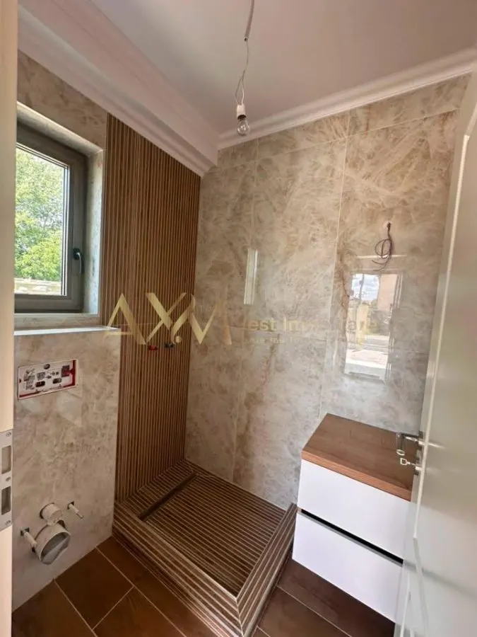 Vanzare 1/2 duplex 5 camere - foto 4
