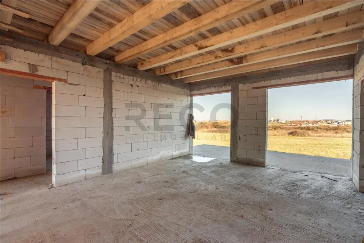 Reco, Casa la rosu Andromeda Oradea - foto 18