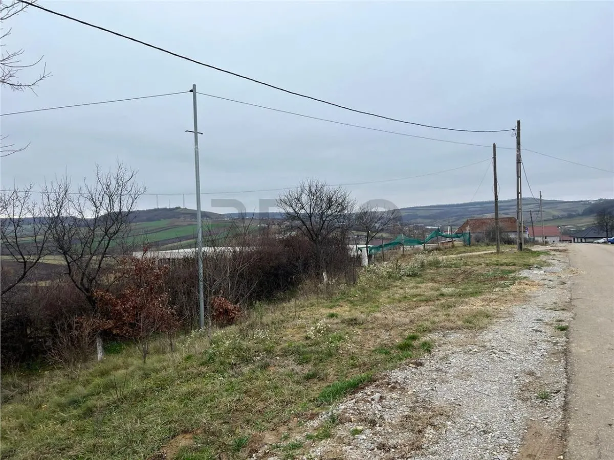 RECO Teren intravilan pentru casa 500 mp , Hidiselu de Sus - foto 5