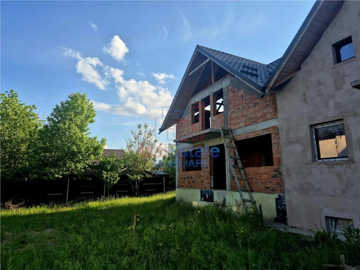Casa individuala de vanzare in Aroneanu - foto 3