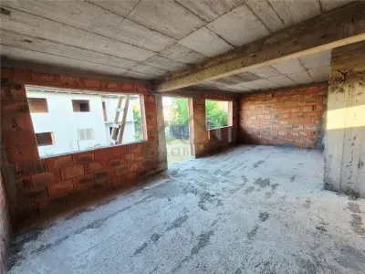 Casa individuala de vanzare in Aroneanu - foto 4