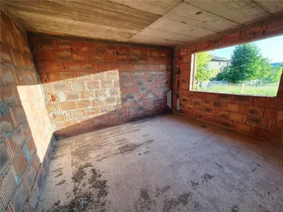 Casa individuala de vanzare in Aroneanu - foto 7