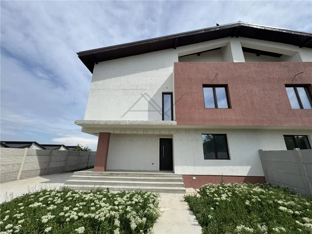 Vila Duplex spatioasa - Teren 500 mp - 7 camere - living spatios - beci - foto 1