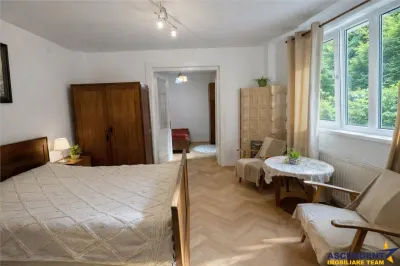 FILM& Tur 3D! Casa cu 4 camere si curte, Central, Targu Mures. - Targu Mures