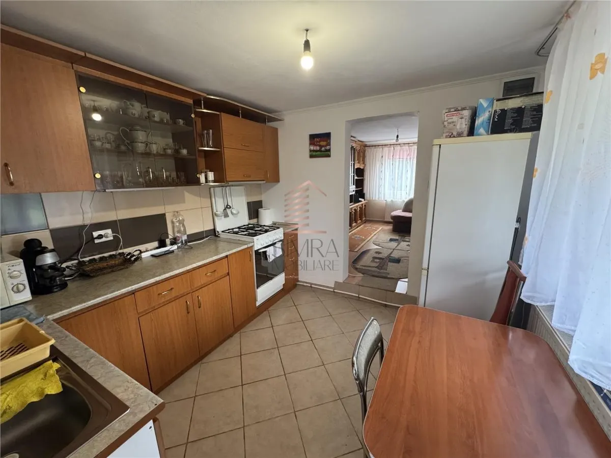 casa de vanzare P+M cu teren 3300 mp, Hidiselu de sus - foto 4