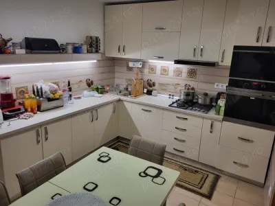 Casa cu 6 camere piscina si pivnita in Turnisor - foto 4