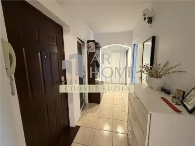 Apartament 3 camere, decomandat, ultracentral, Ploiesti - foto 6