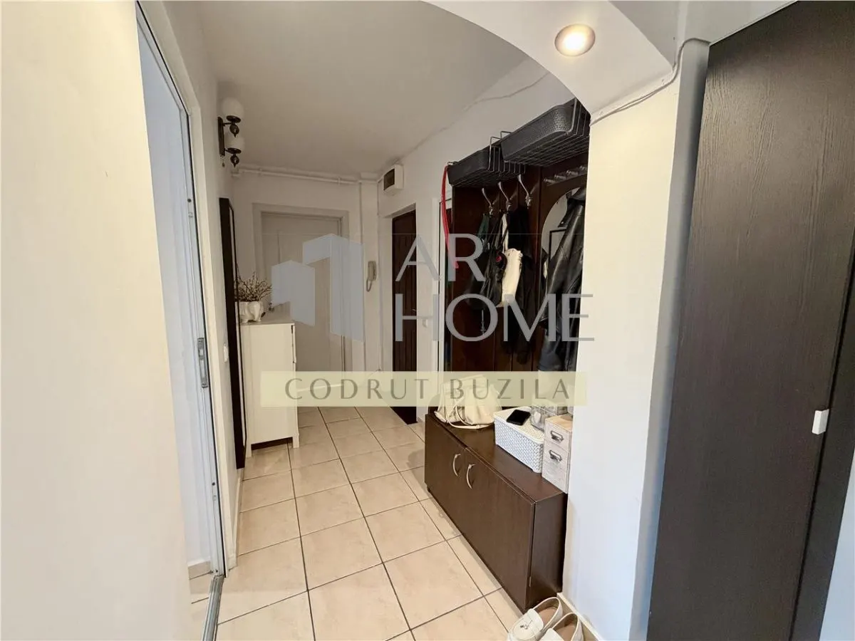 Apartament 3 camere, decomandat, ultracentral, Ploiesti - foto 7