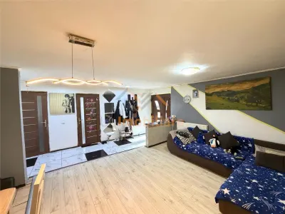 CASA CU TEREN 550 MP | ZONA  DEALURI | STRADA SOFIEI - foto 9