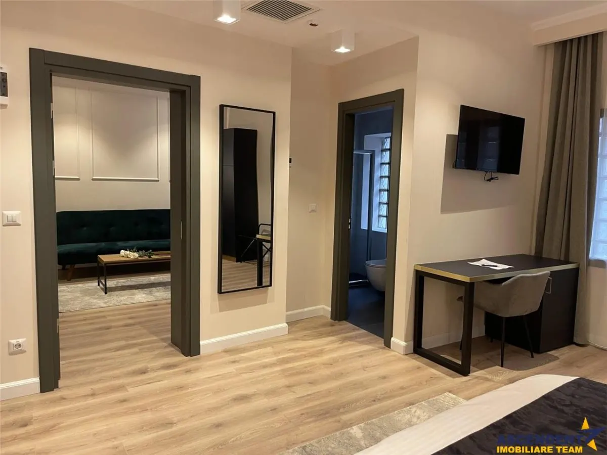 Hotel Aristocrat in Centrul Istoric Brasov: Investitie Premium la cheie. - foto 2