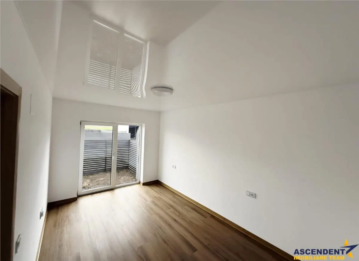 Casa noua individuala pe parter, 3 dormitoare, 2 bai, Izvor, Brasov - foto 3