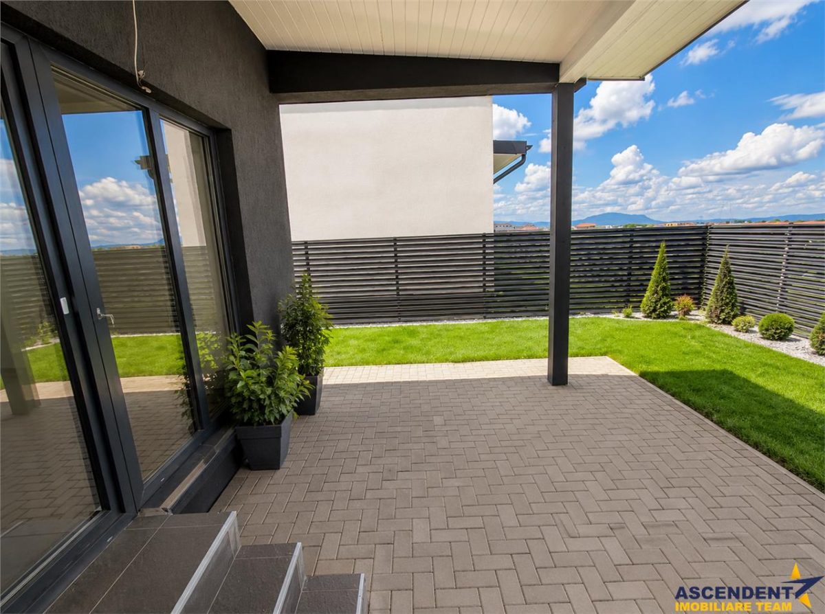 Casa noua individuala pe parter, 3 dormitoare, 2 bai, Izvor, Brasov - foto 10