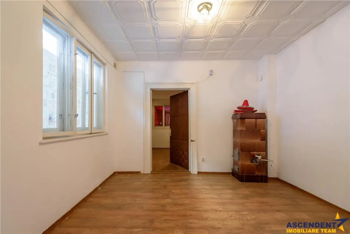 Proprietate cu 3 corpuri cu intrari proprii, curte, garaj, Centru Brasov: Rezidential/ Investitional - foto 19