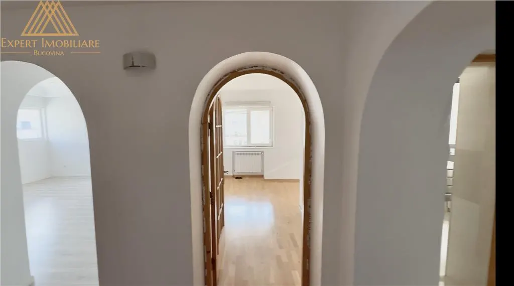 Apartament Luna 4 dormitoare de vanzare - foto 2