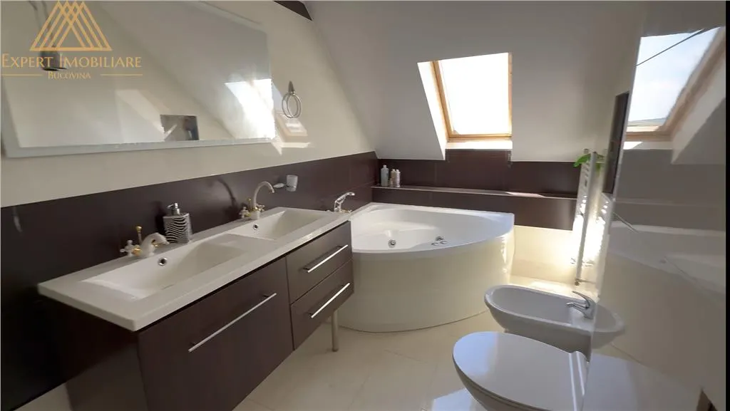 Apartament Luna 4 dormitoare de vanzare - foto 11