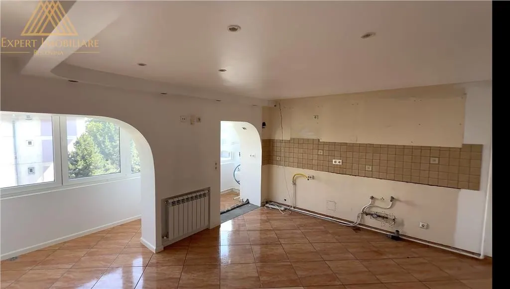 Apartament Luna 4 dormitoare de vanzare - foto 14
