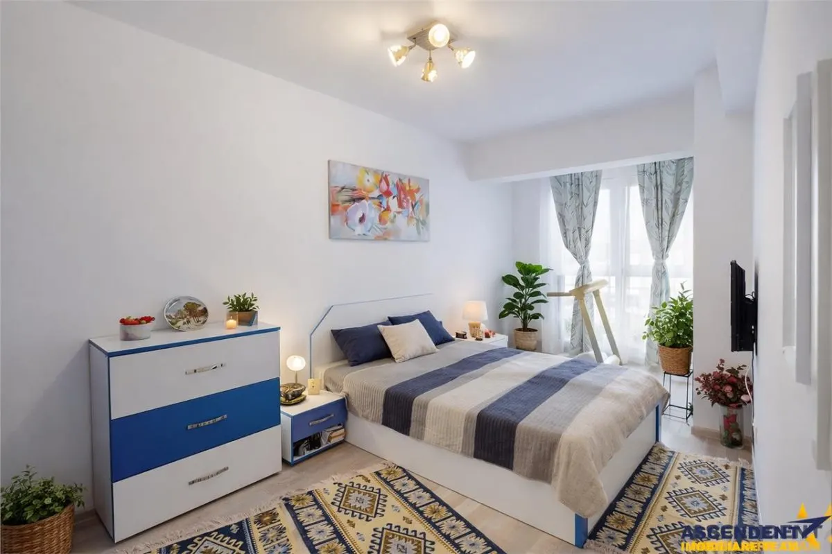Pe 2 niveluri, Penthouse modern la bulevard, parcare, boxa, Tractorul Nou, Brasov - foto 9