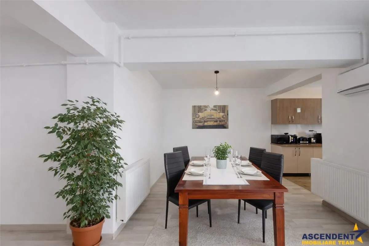Pe 2 niveluri, Penthouse modern la bulevard, parcare, boxa, Tractorul Nou, Brasov - foto 10