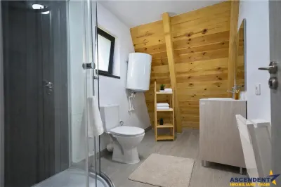 Eleganta,echipata casa A Frame,1.200 mp teren,deschidere Piatra Craiului,Moieciu, Brasov - foto 12