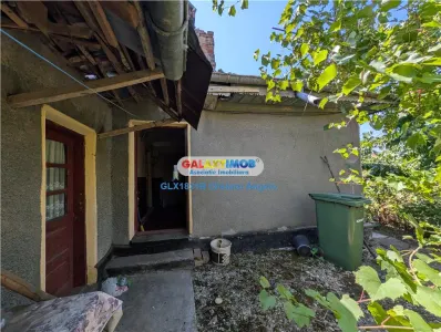 Ilfov,Lipia casa si teren 3000 mp, deschidere 20 ml - foto 11